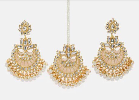 Earrings and Maang Tika for Look 8